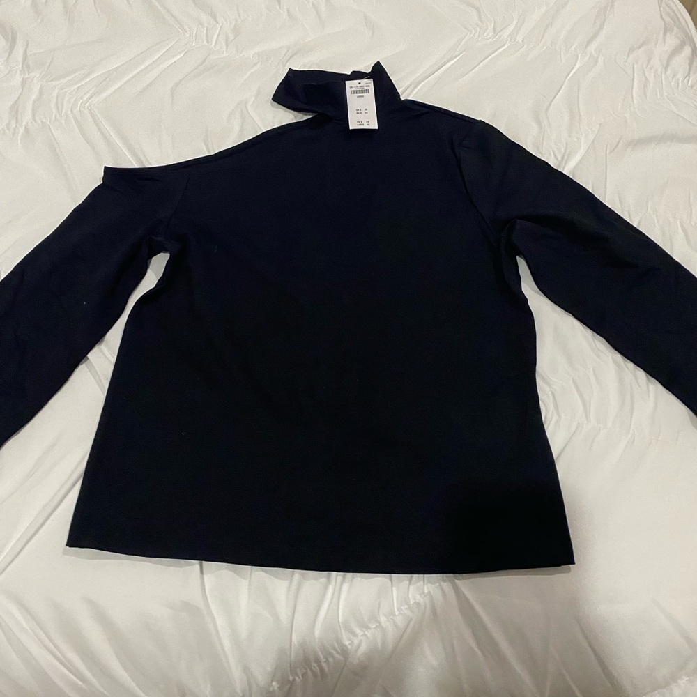 NWT Abercrombie and Fitch long sleeve seamless long sleeve